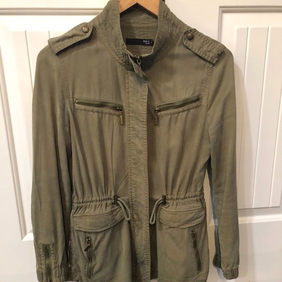 Utility Jacket - Picture 6 of 7